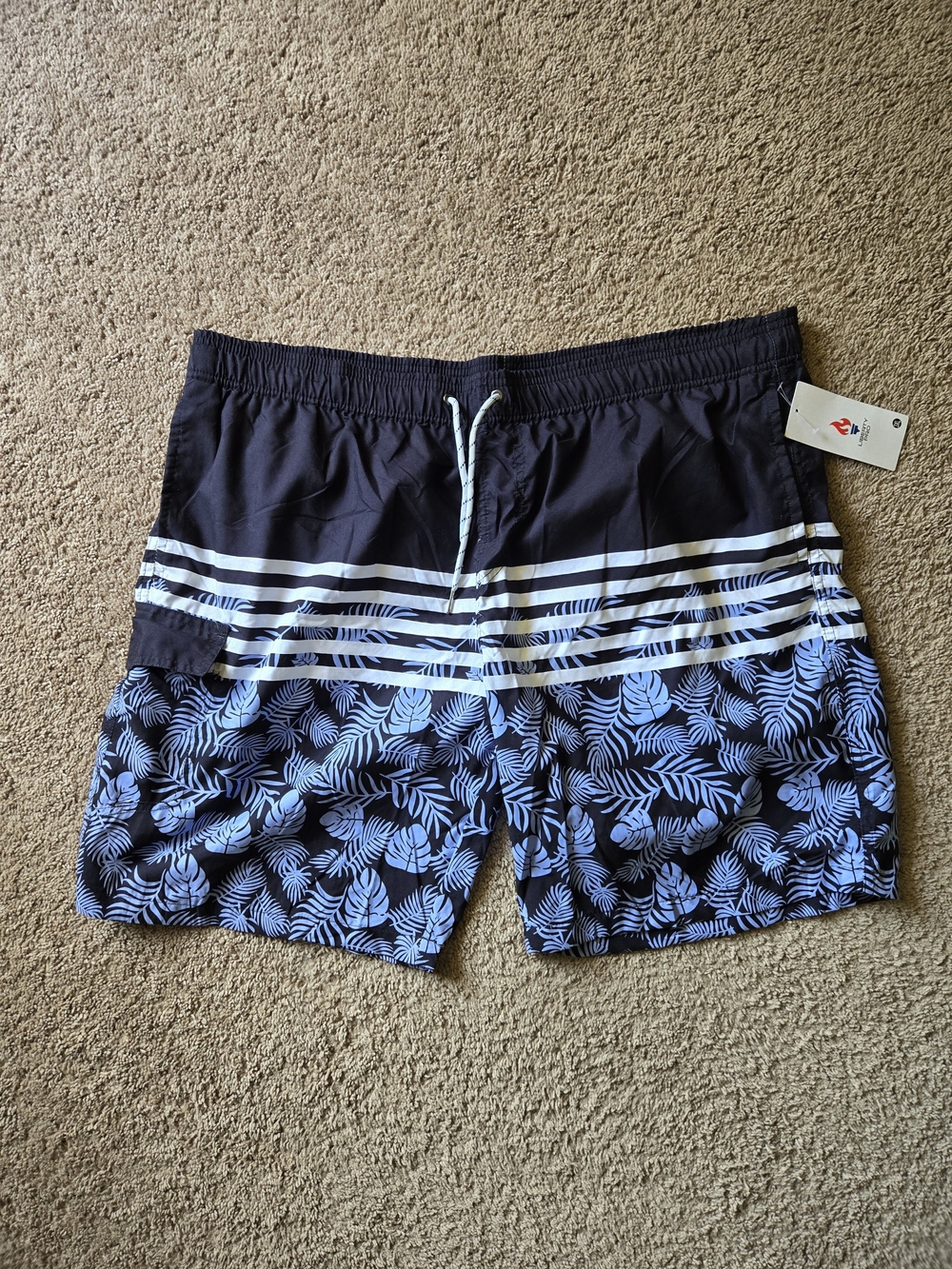 NWT Liberty Pro Men's 3XL Tropical Swim Trunks